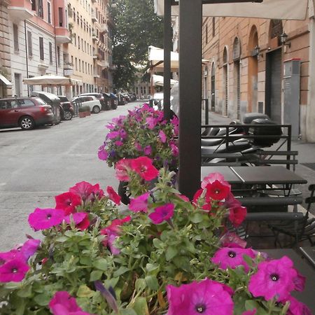 B&B San Michele A Porta Pia Рим Экстерьер фото
