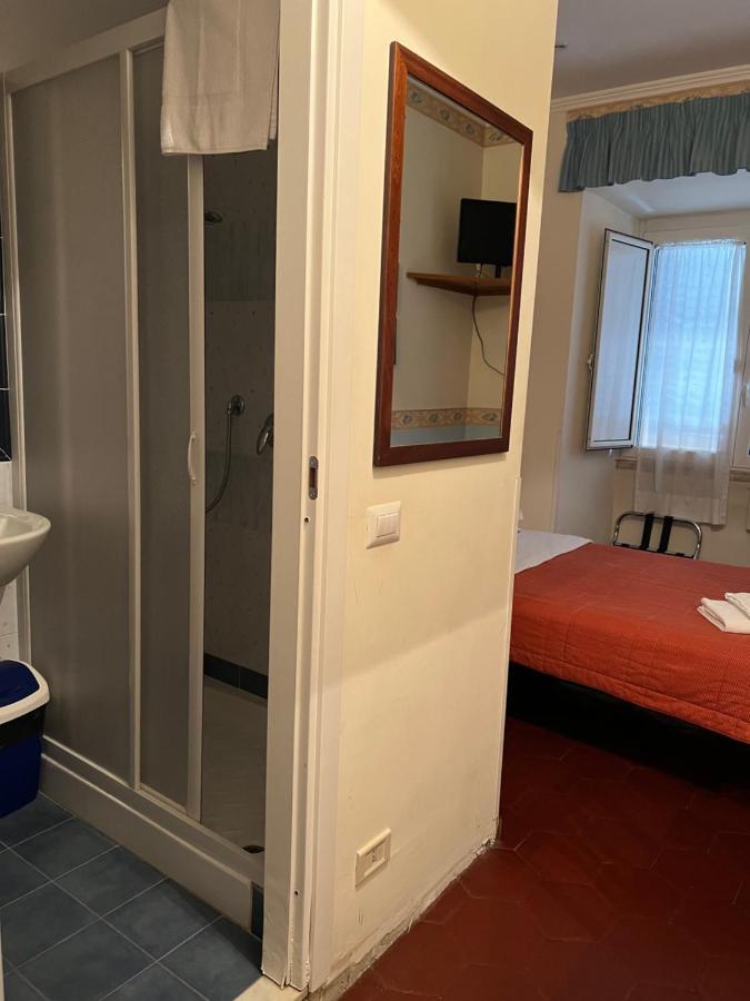 B&B San Michele A Porta Pia Рим Экстерьер фото