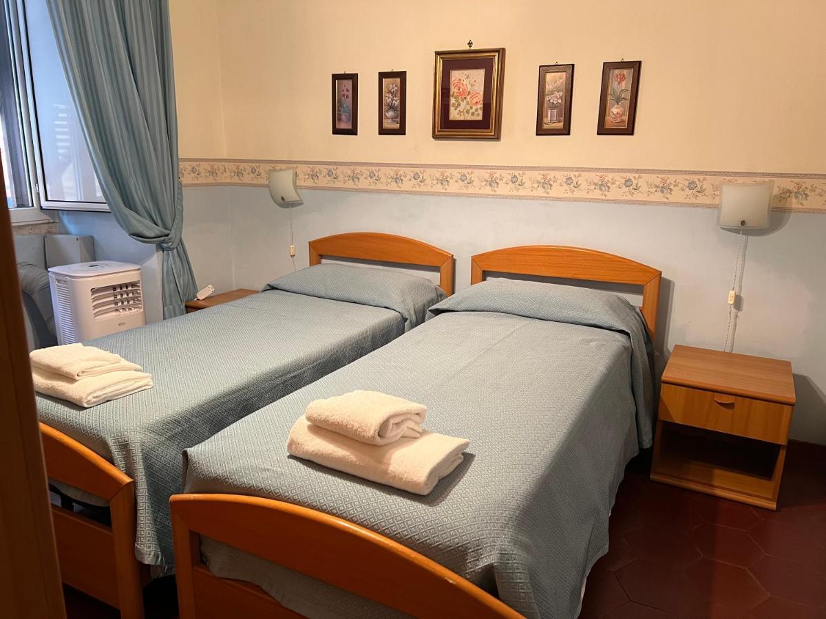 B&B San Michele A Porta Pia Рим Экстерьер фото