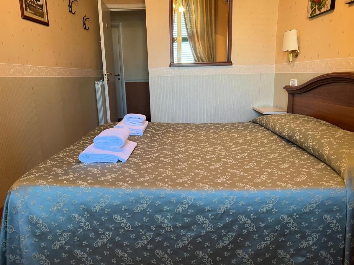 B&B San Michele A Porta Pia Рим Экстерьер фото