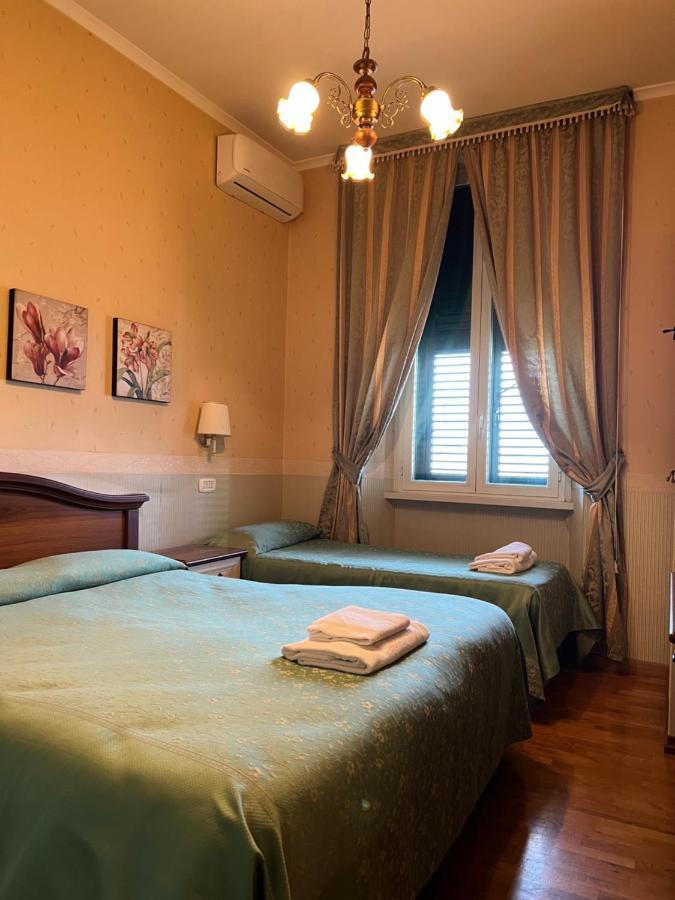 B&B San Michele A Porta Pia Рим Экстерьер фото