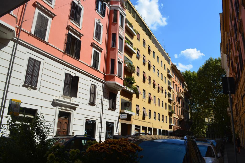 B&B San Michele A Porta Pia Рим Экстерьер фото