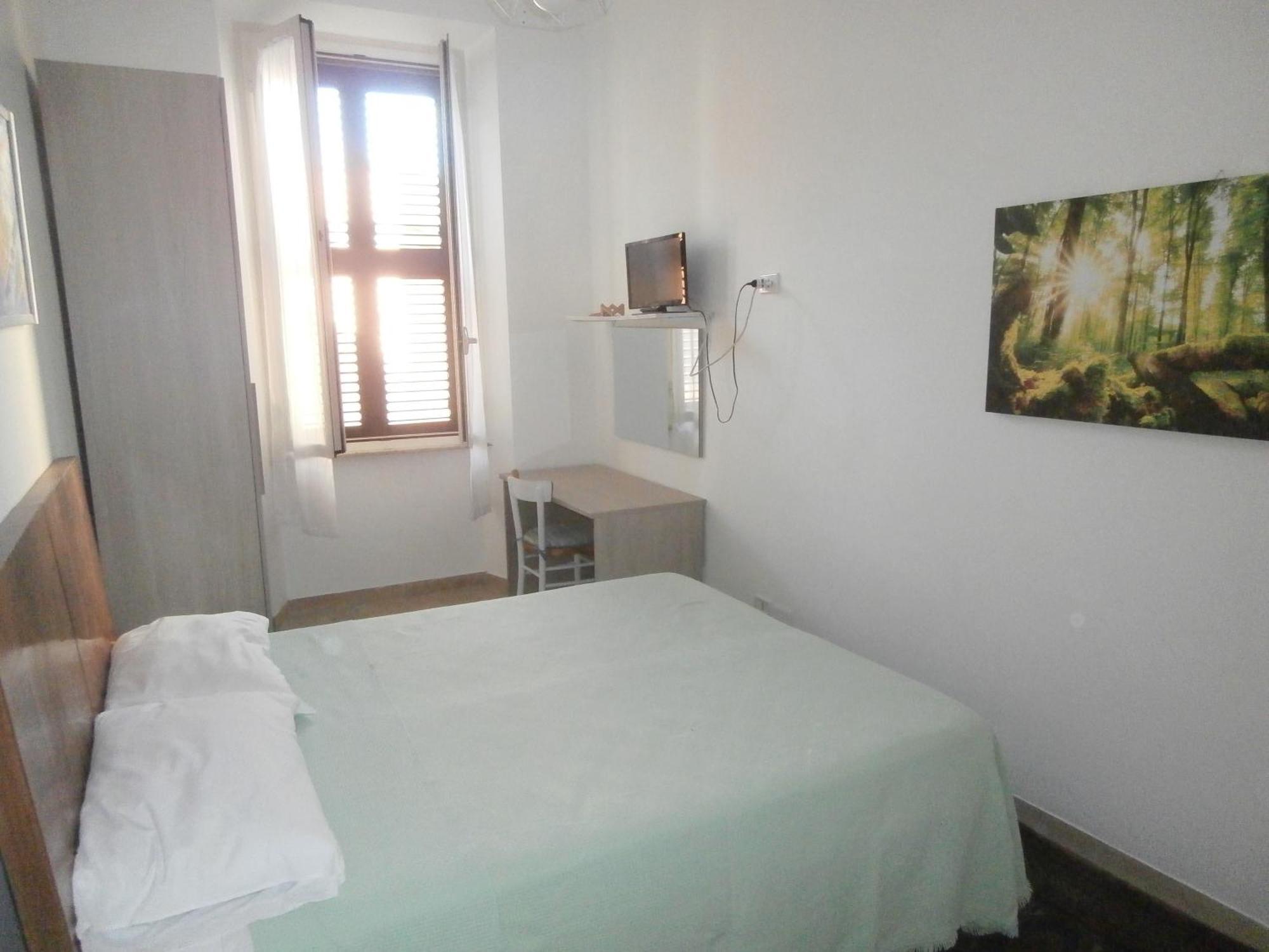 B&B San Michele A Porta Pia Рим Экстерьер фото