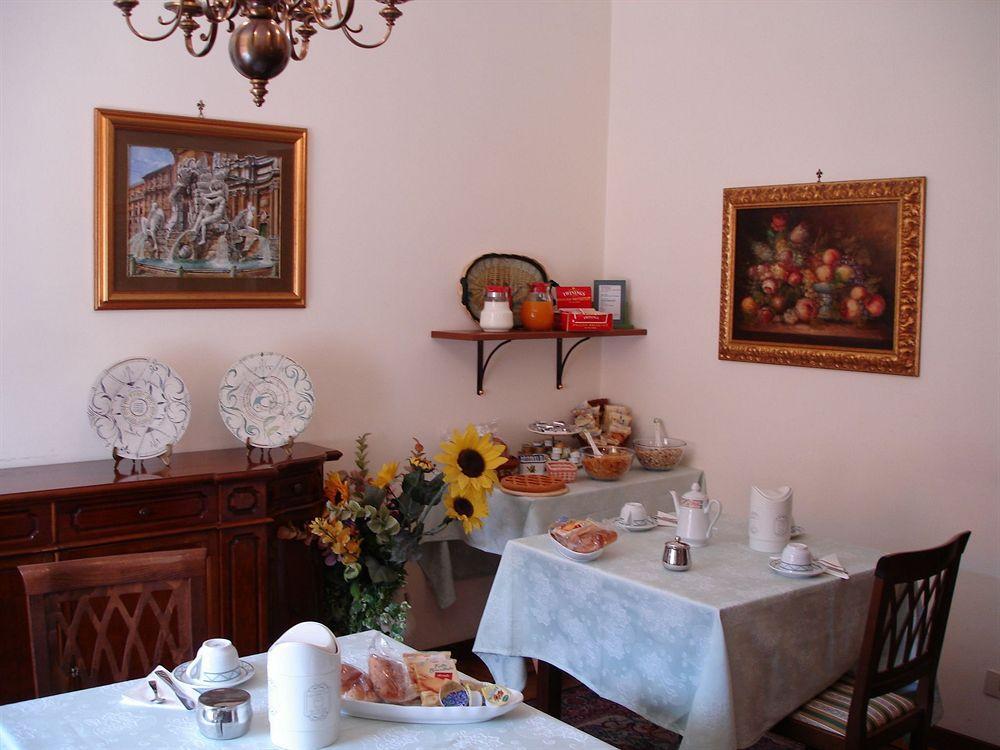 B&B San Michele A Porta Pia Рим Экстерьер фото