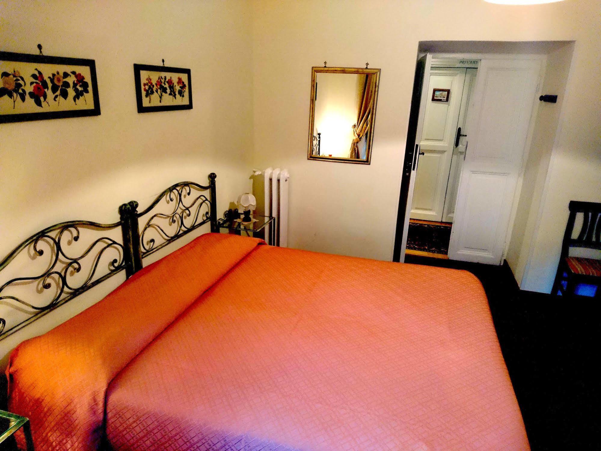 B&B San Michele A Porta Pia Рим Экстерьер фото