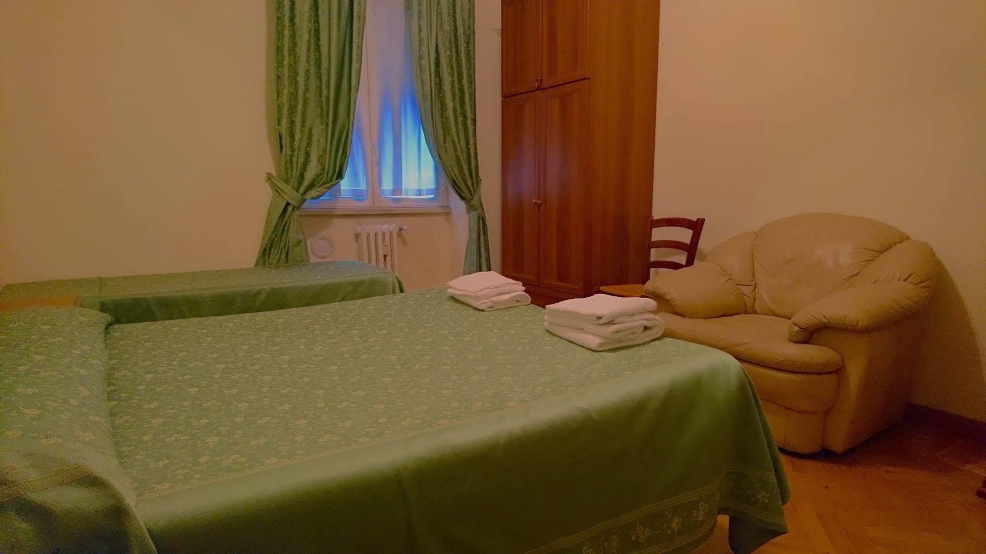 B&B San Michele A Porta Pia Рим Экстерьер фото
