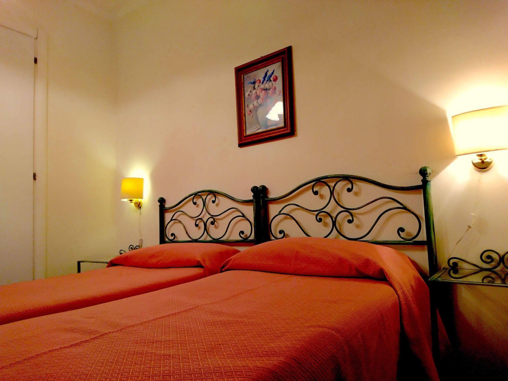 B&B San Michele A Porta Pia Рим Экстерьер фото