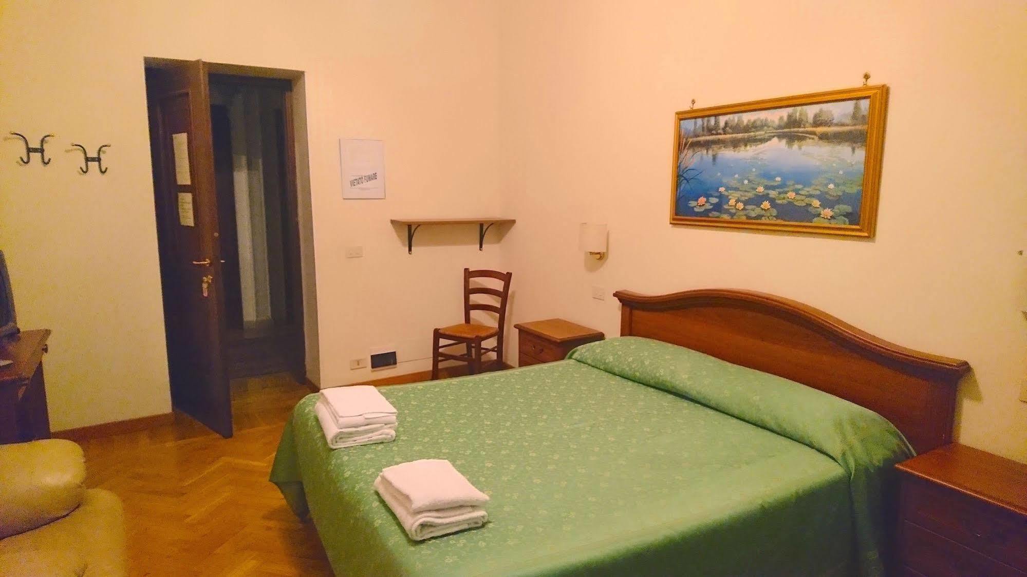 B&B San Michele A Porta Pia Рим Экстерьер фото
