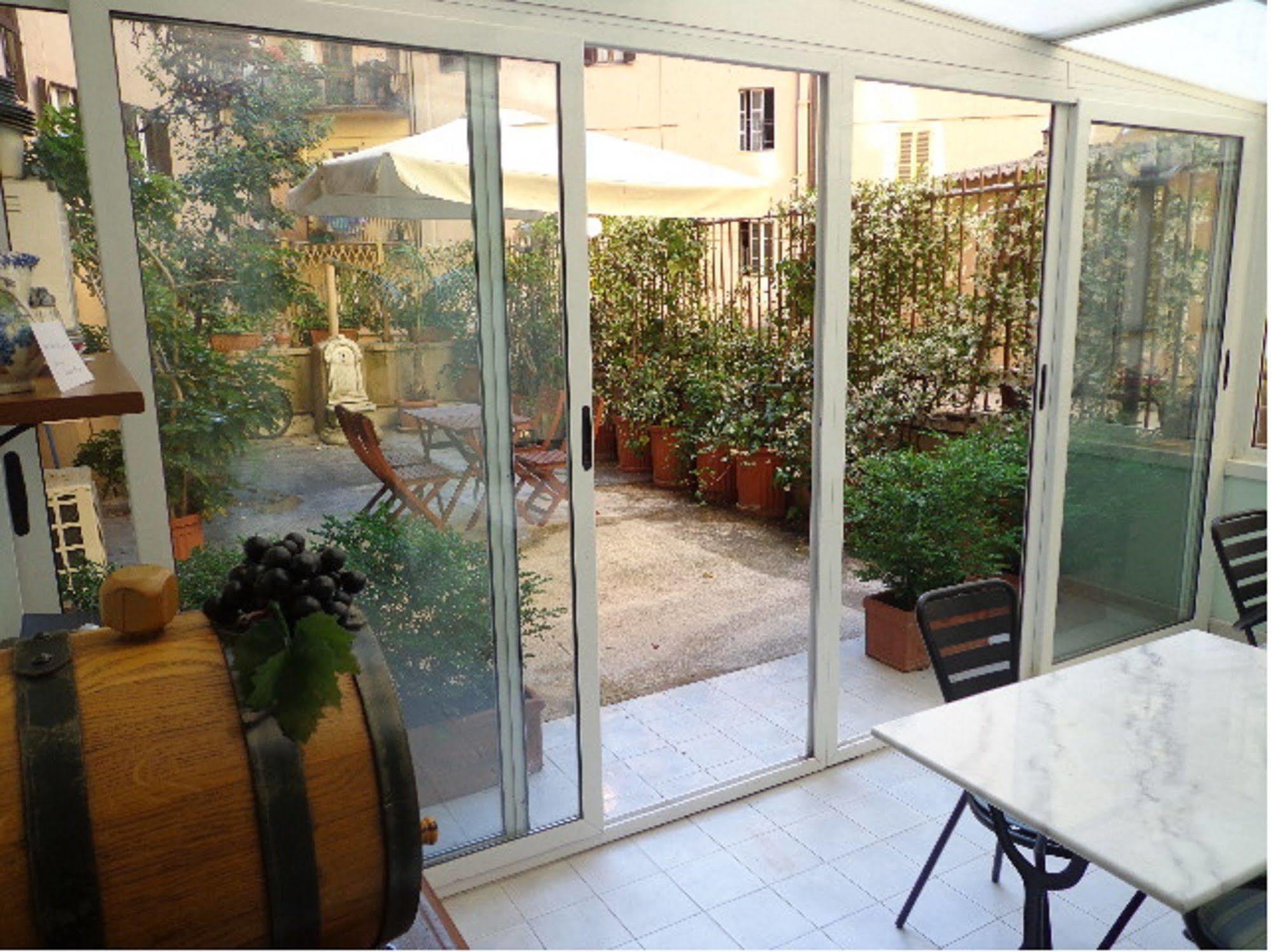 B&B San Michele A Porta Pia Рим Экстерьер фото